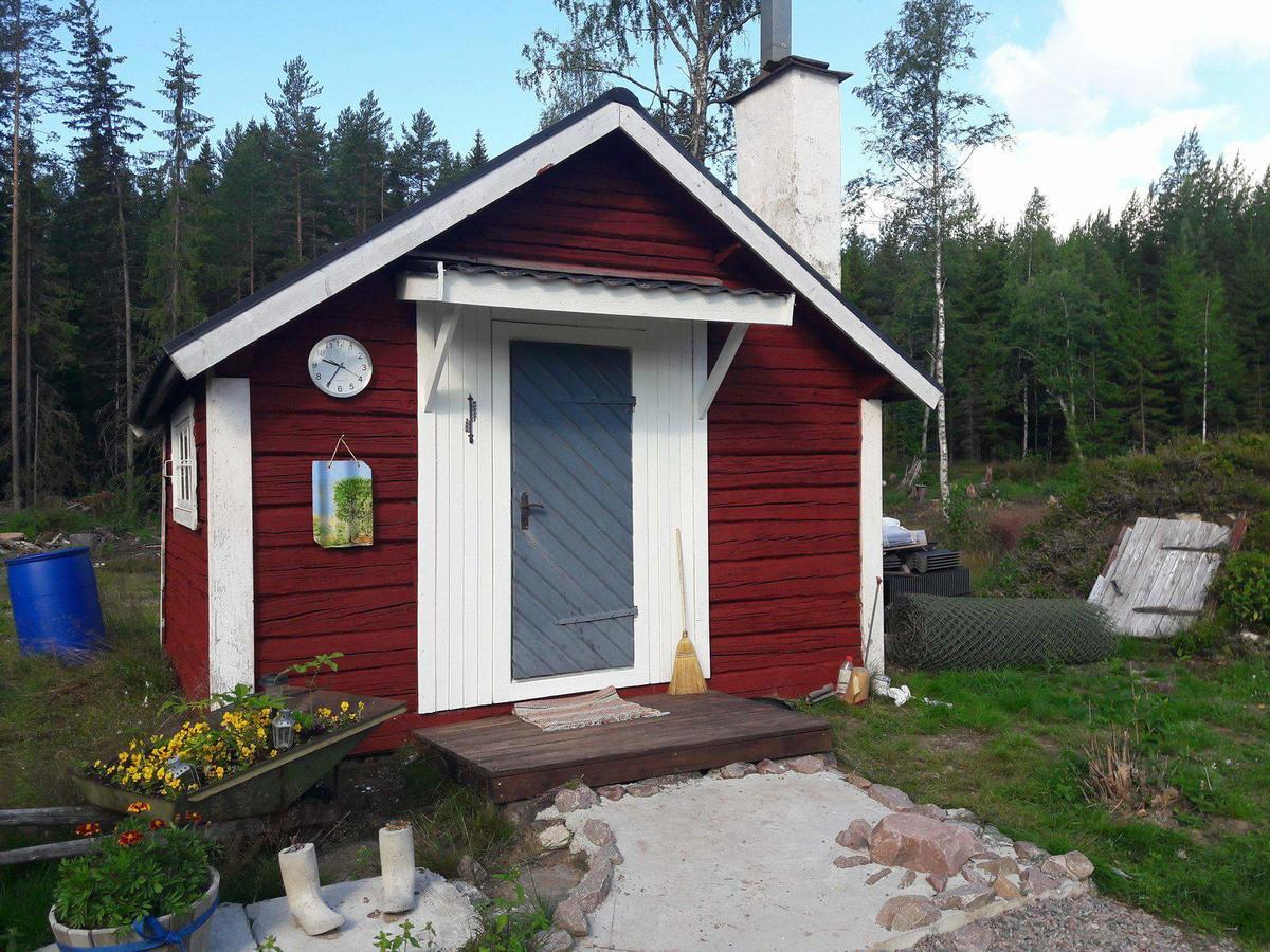 Hyttingsfabodstugor Borlange Bagian luar foto